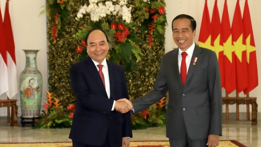 Indonesian media highlights President Phuc’s visit